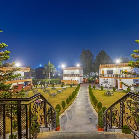 Aapno Ghar Resort & Amusement Park Gurgaon Exterior photo