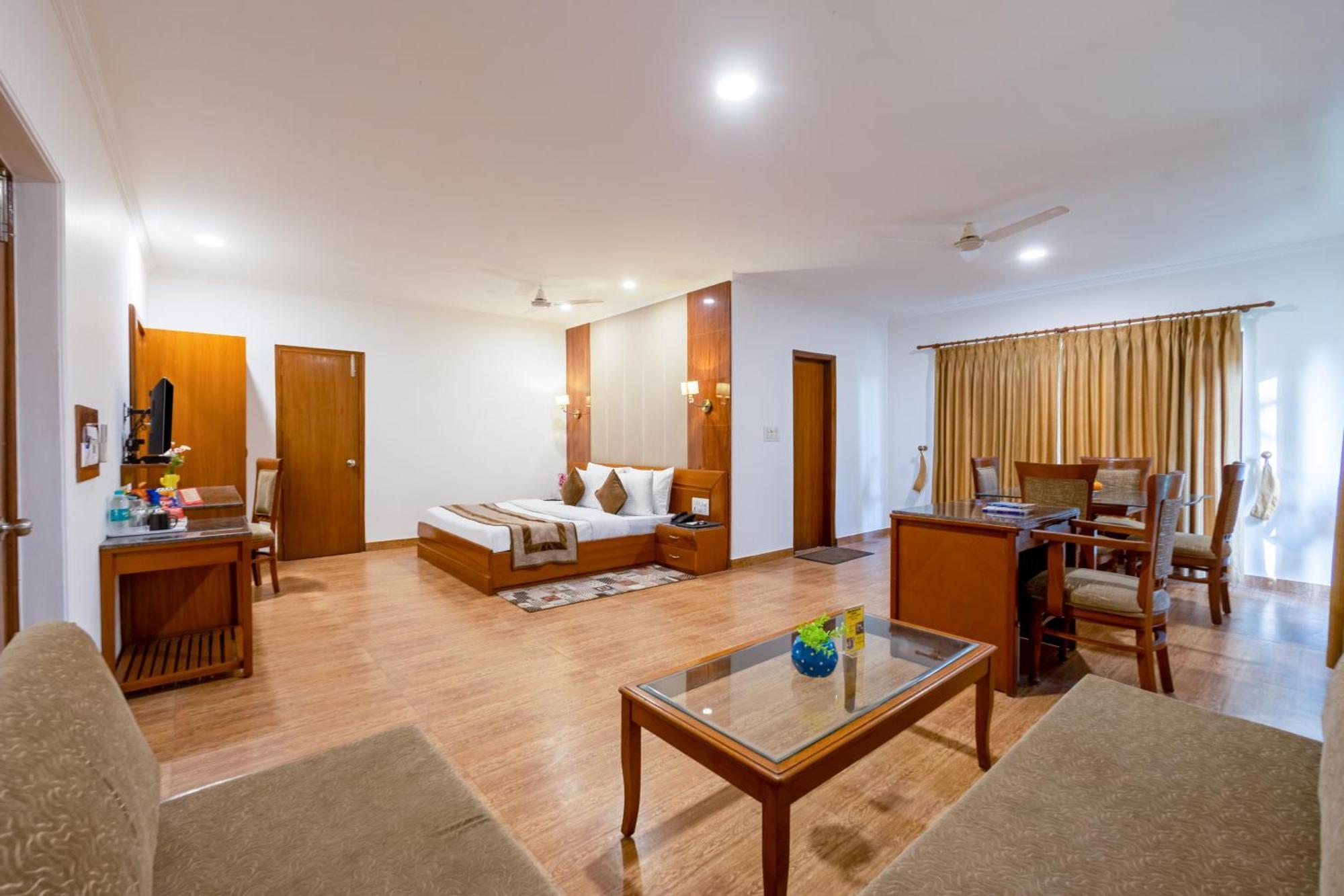 Aapno Ghar Resort & Amusement Park Gurgaon Exterior photo